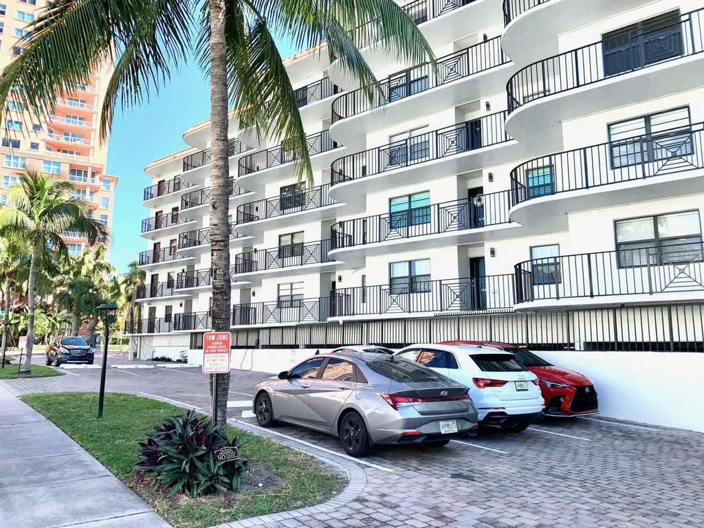 2029 N Ocean Boulevard Fort Lauderdale FL 33305