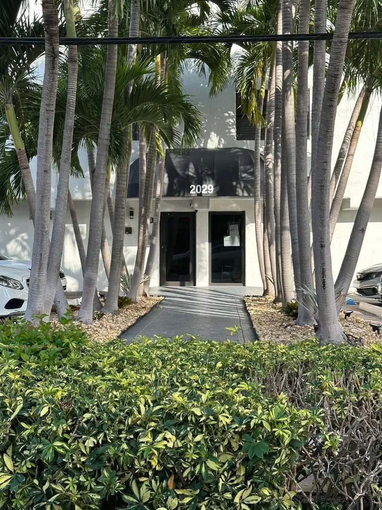 2029 N Ocean Boulevard Fort Lauderdale FL 33305