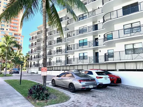 2029 N Ocean Boulevard Fort Lauderdale FL 33305