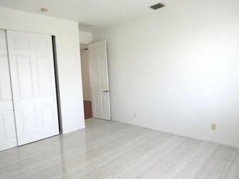 158 Bella Vista Way Royal Palm Beach FL 33411