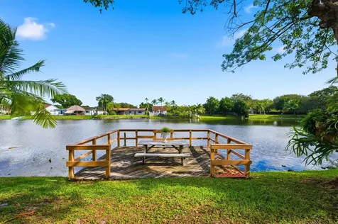 1811 NW 119th Avenue Pembroke Pines FL 33026