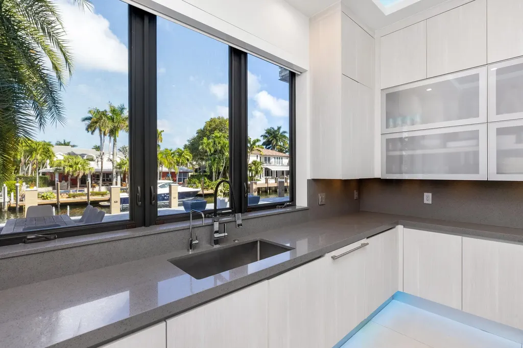 424 Coconut Isle Drive Fort Lauderdale FL 33301