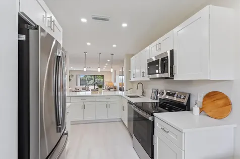 47 Stratford Lane W Boynton Beach FL 33436