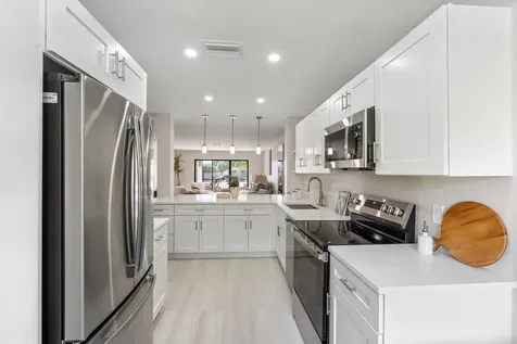 47 Stratford Lane W Boynton Beach FL 33436