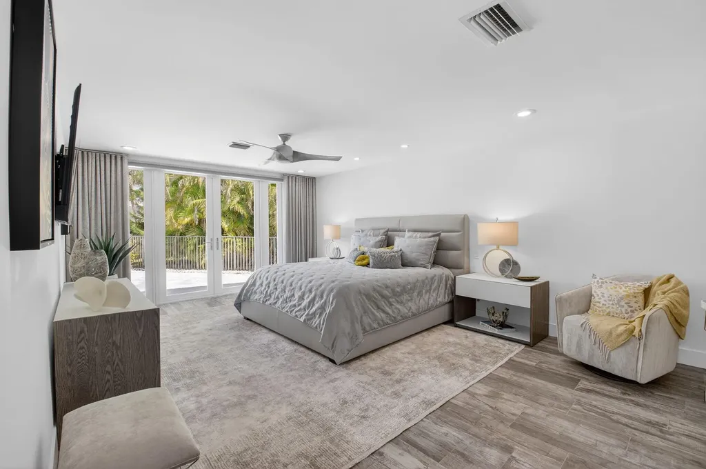 4869 Pineview Circle Delray Beach FL 33445