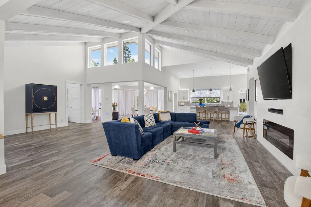 4869 Pineview Circle Delray Beach FL 33445