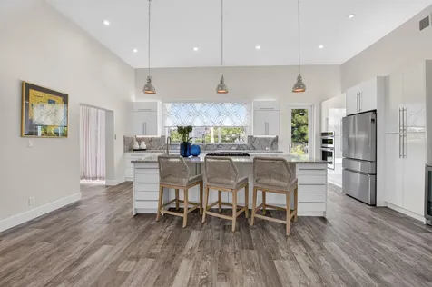 4869 Pineview Circle Delray Beach FL 33445