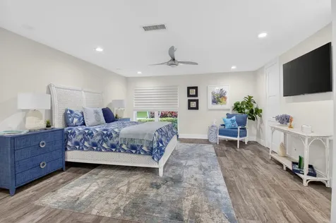 4869 Pineview Circle Delray Beach FL 33445