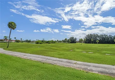 55 Woodland Drive Vero Beach FL 32962