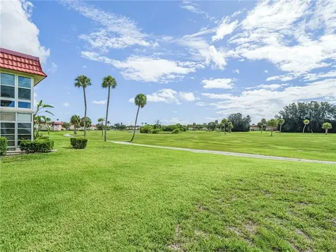 55 Woodland Drive Vero Beach FL 32962