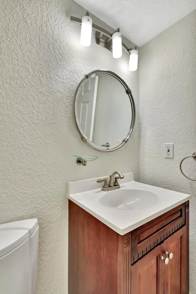 3516 Harbor Circle Delray Beach FL 33483