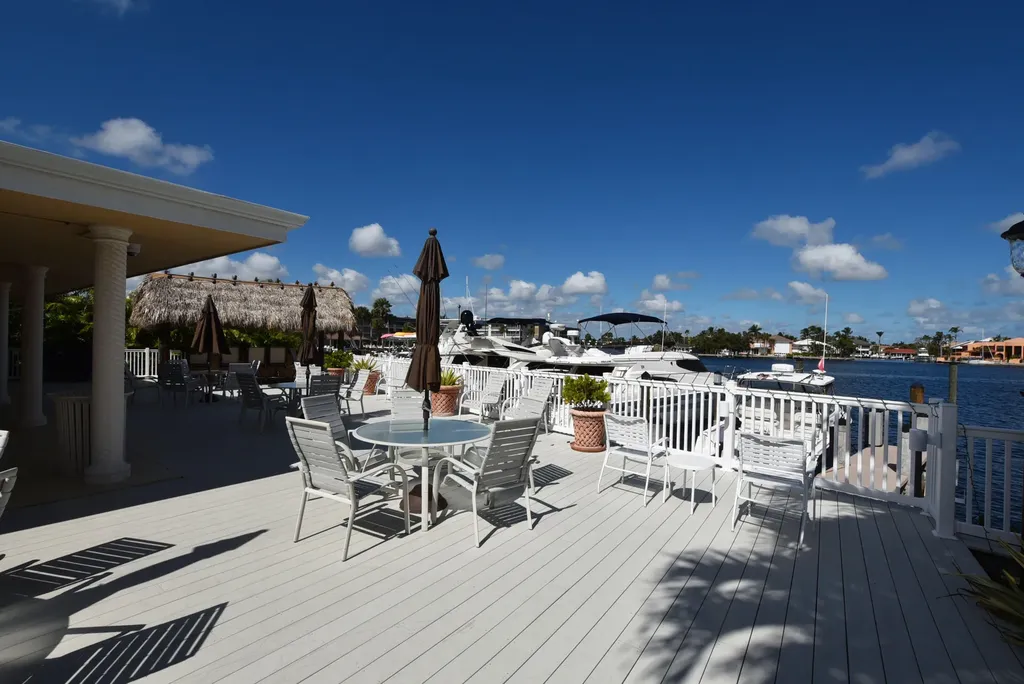 3516 Harbor Circle Delray Beach FL 33483