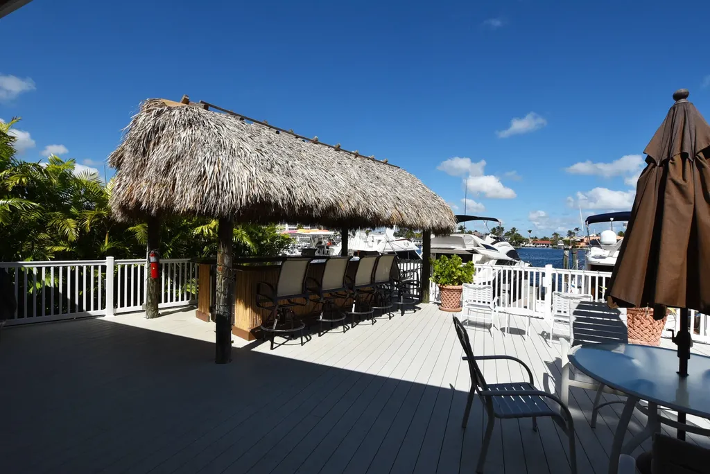 3516 Harbor Circle Delray Beach FL 33483