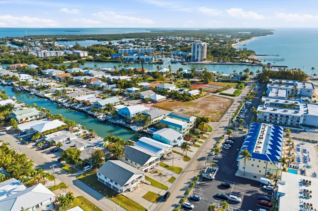 340 E Ocean Drive Key Colony Beach FL