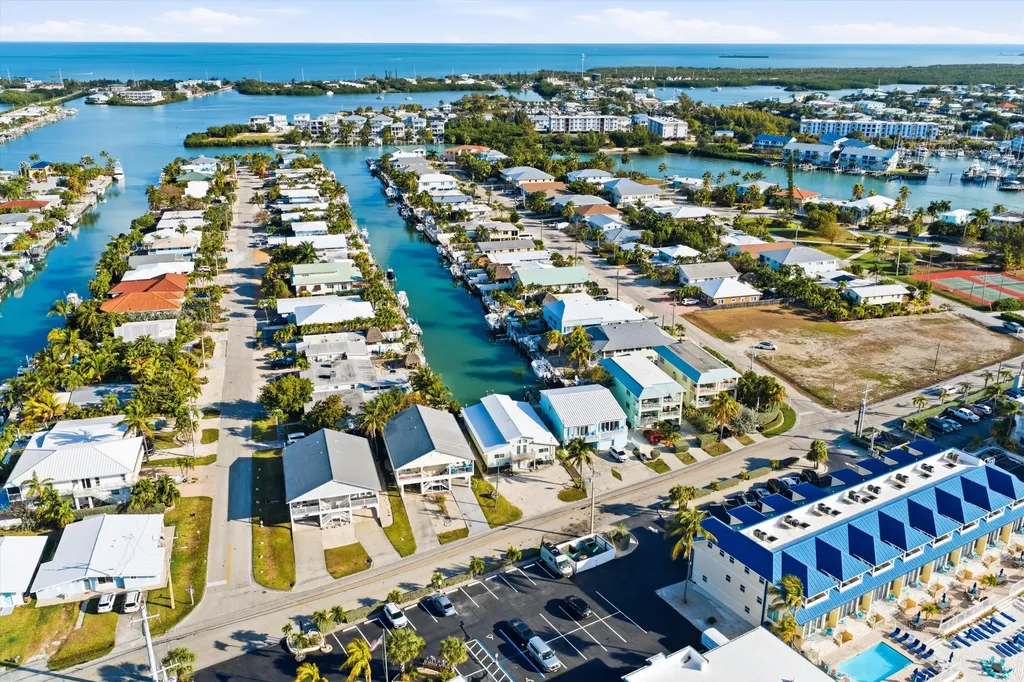 340 E Ocean Drive Key Colony Beach FL