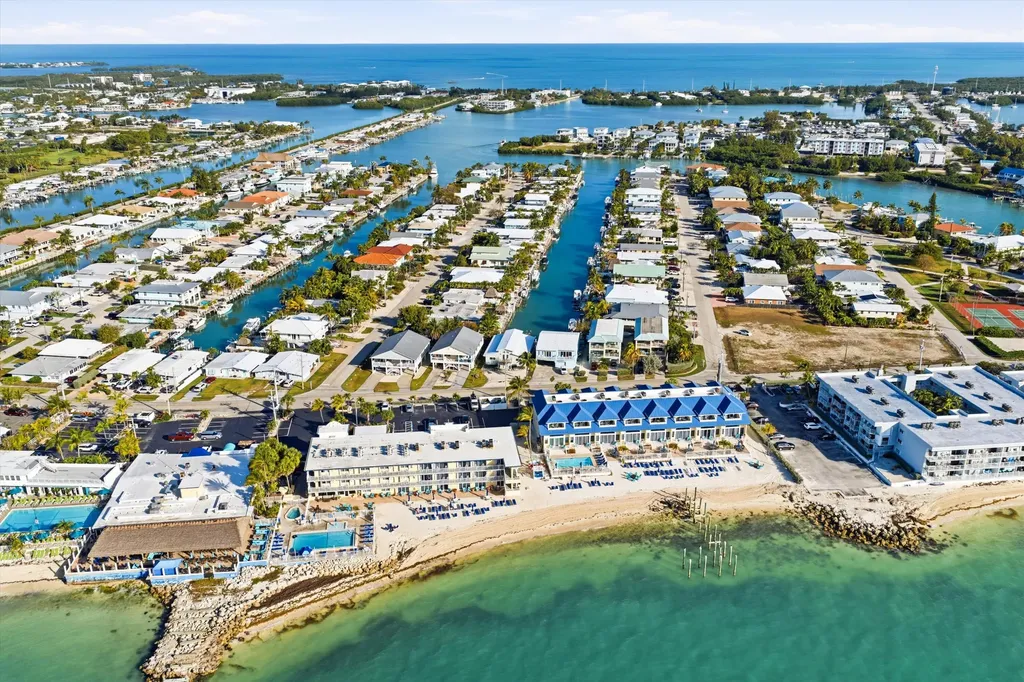 340 E Ocean Drive Key Colony Beach FL