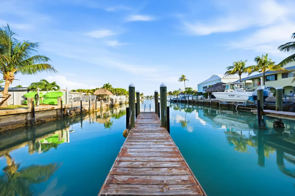 340 E Ocean Drive Key Colony Beach FL