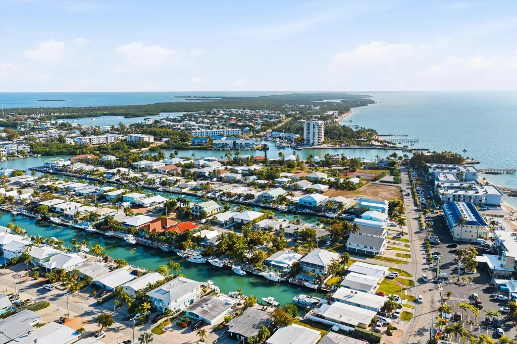 340 E Ocean Drive Key Colony Beach FL