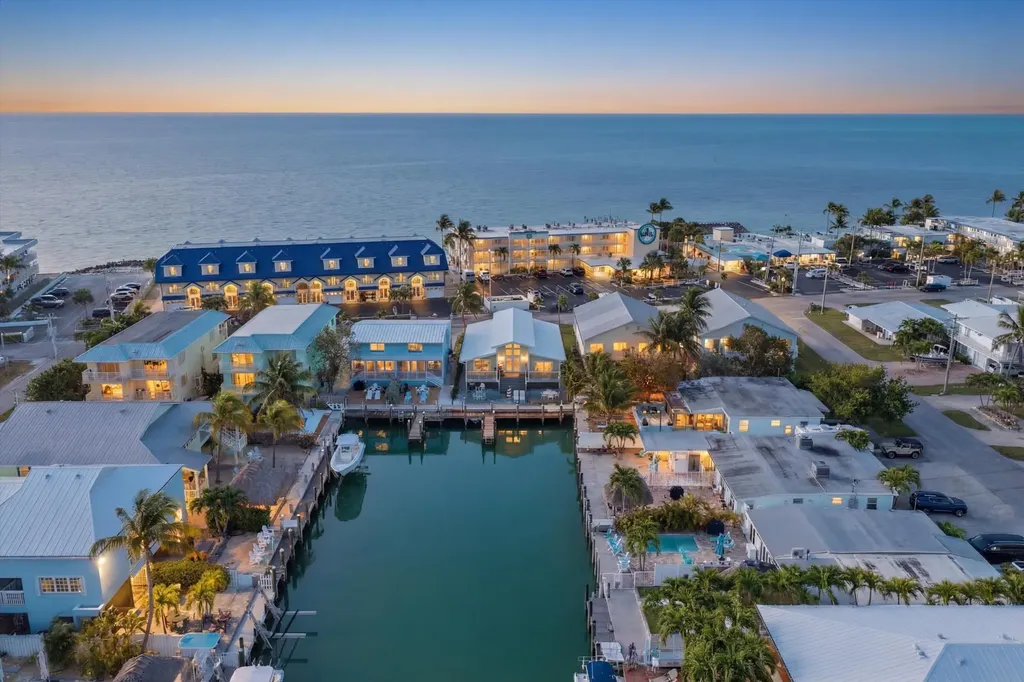 340 E Ocean Drive Key Colony Beach FL