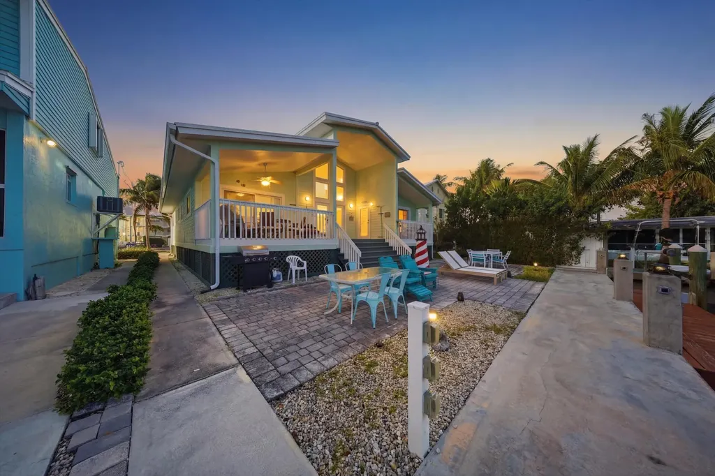 340 E Ocean Drive Key Colony Beach FL