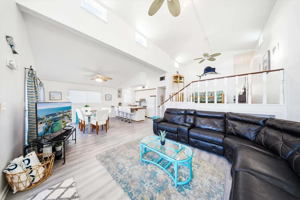 340 E Ocean Drive Key Colony Beach FL
