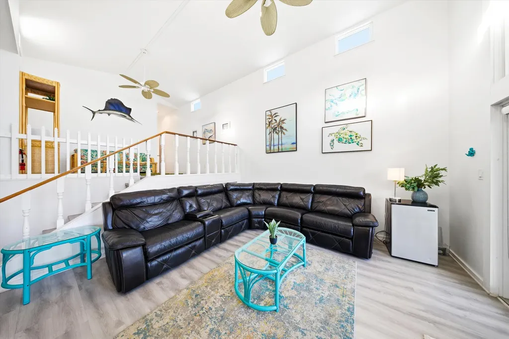 340 E Ocean Drive Key Colony Beach FL