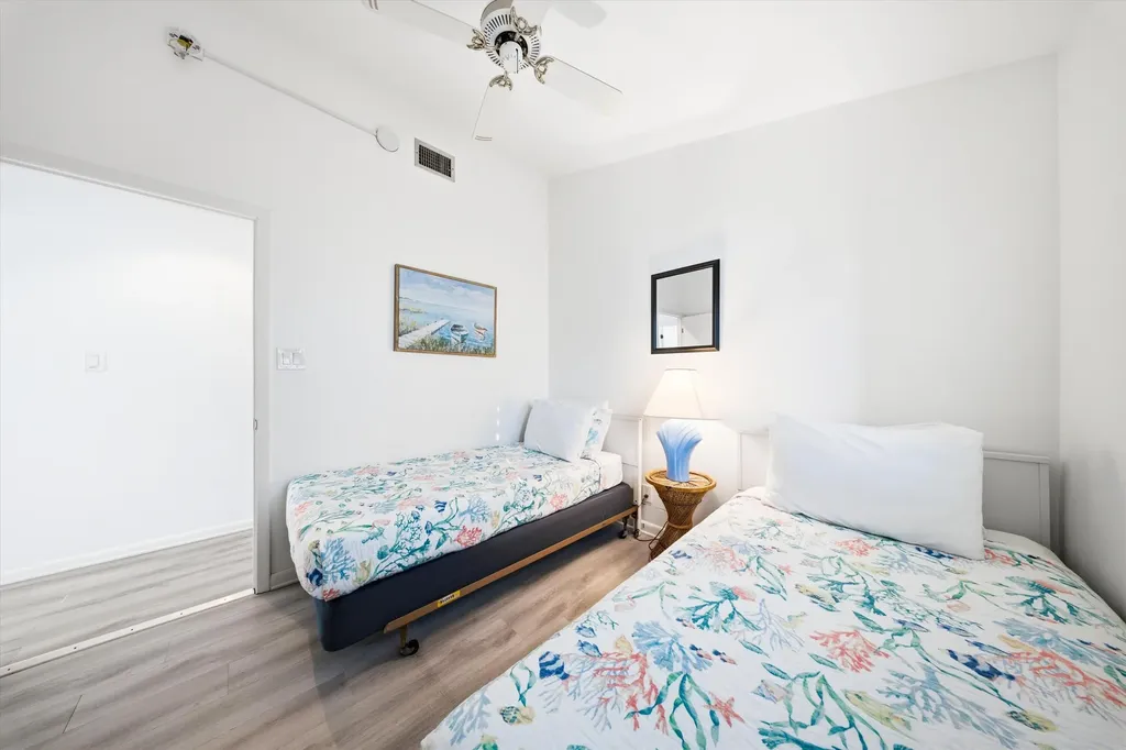 340 E Ocean Drive Key Colony Beach FL