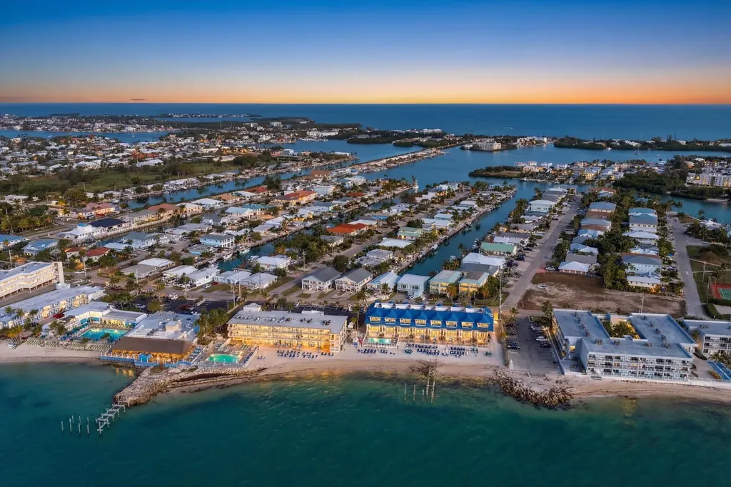 340 E Ocean Drive Key Colony Beach FL