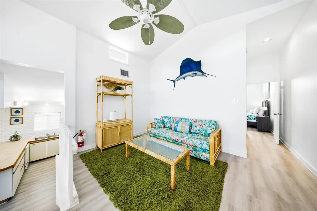 340 E Ocean Drive Key Colony Beach FL