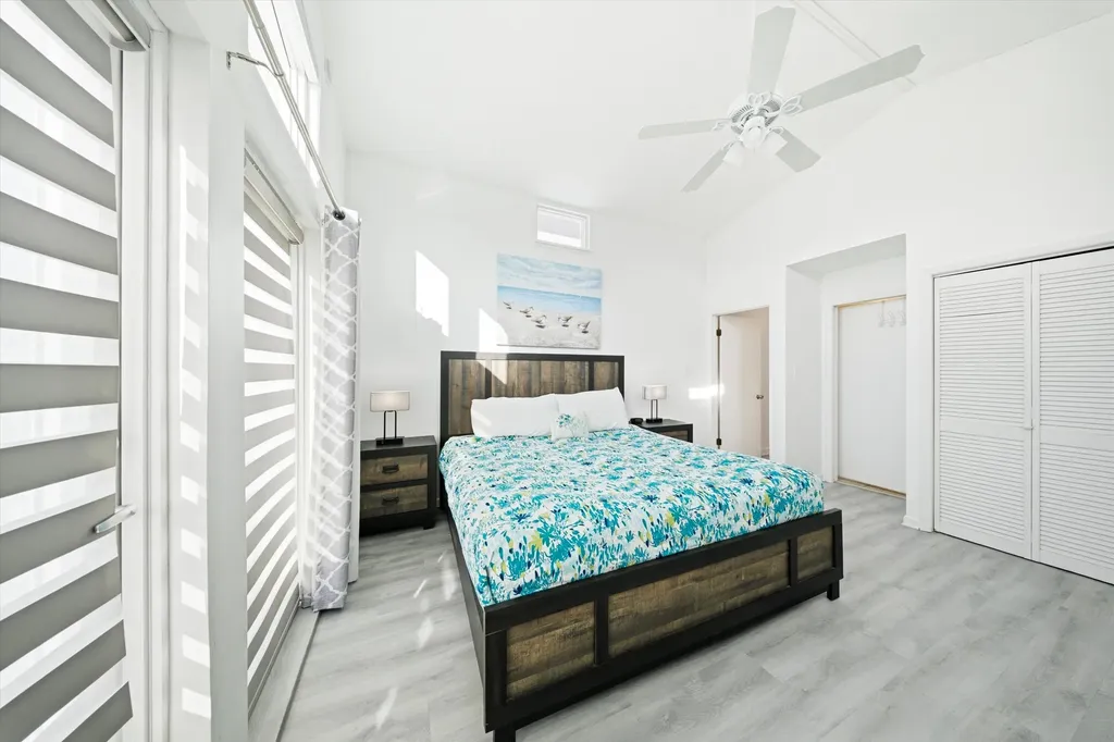 340 E Ocean Drive Key Colony Beach FL