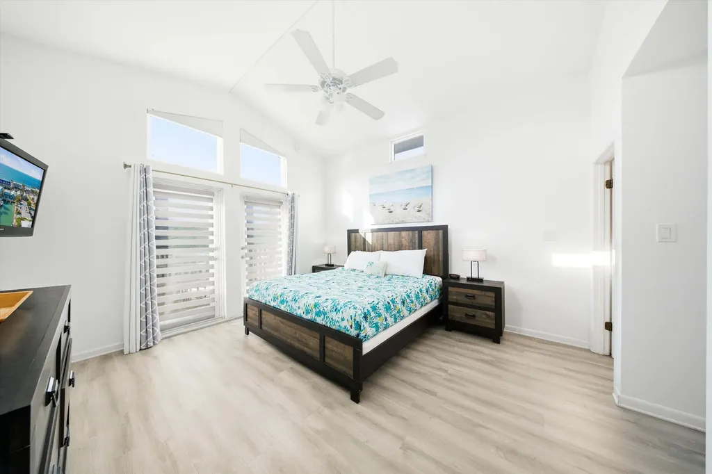 340 E Ocean Drive Key Colony Beach FL