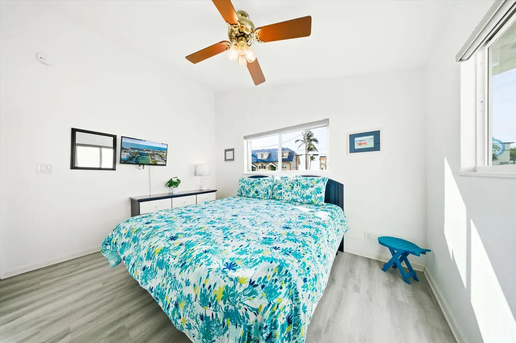 340 E Ocean Drive Key Colony Beach FL