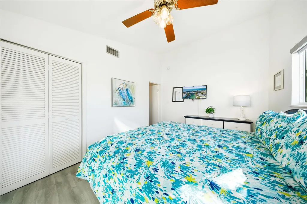 340 E Ocean Drive Key Colony Beach FL