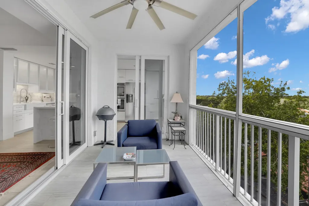 4114 W Palm Aire Drive Pompano Beach FL 33069