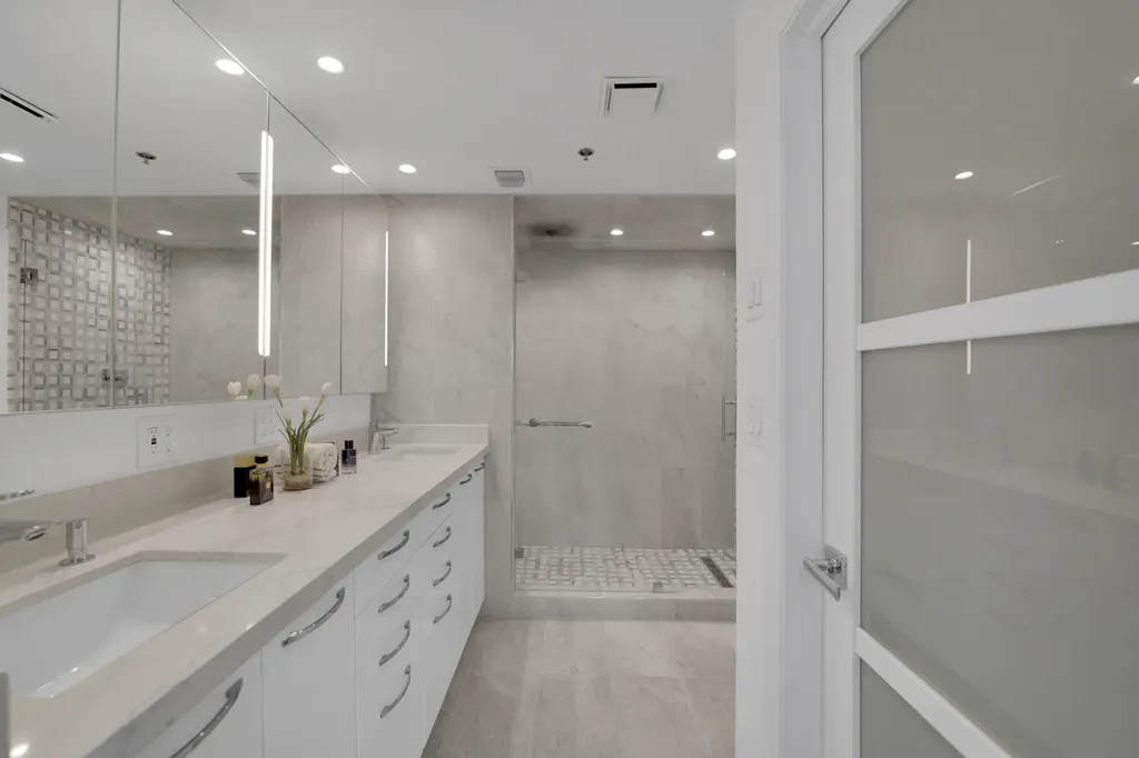 4114 W Palm Aire Drive Pompano Beach FL 33069