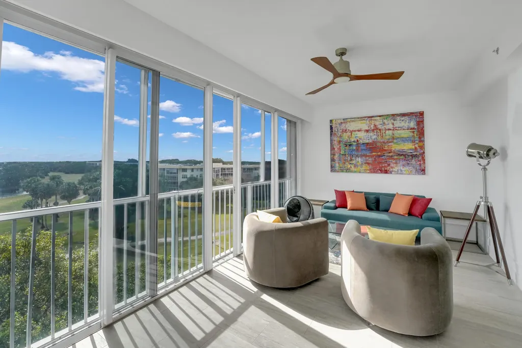 4114 W Palm Aire Drive Pompano Beach FL 33069