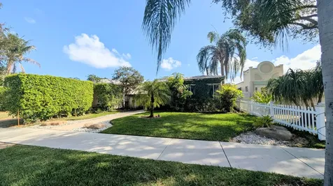 1626 Tyler Street Hollywood FL 33020