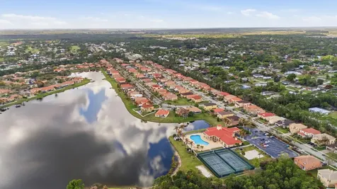 5601 Spanish River Road Fort Pierce FL 34951
