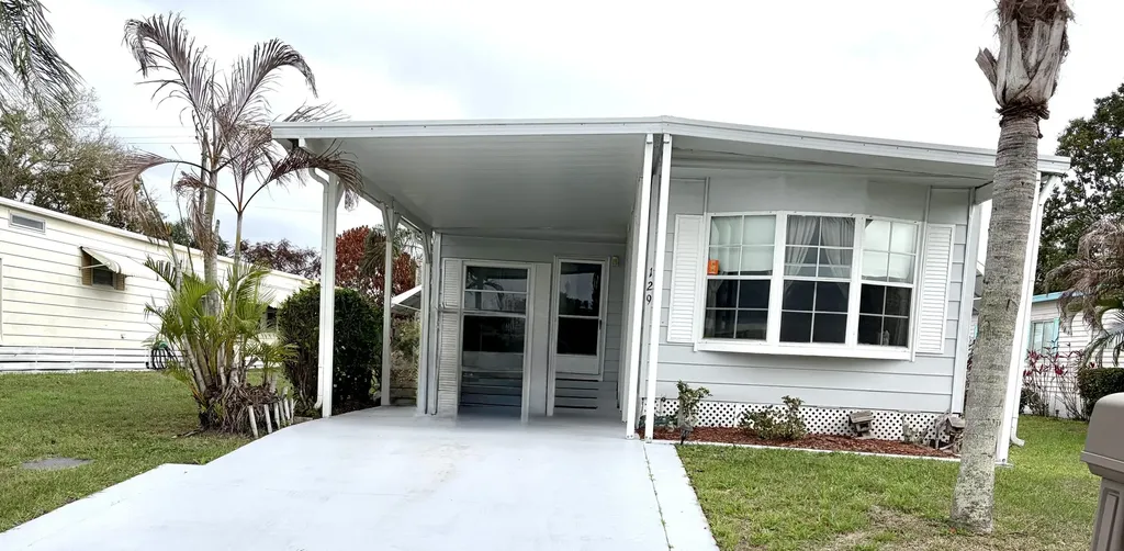 129 E Caribbean Port St Lucie FL 34952