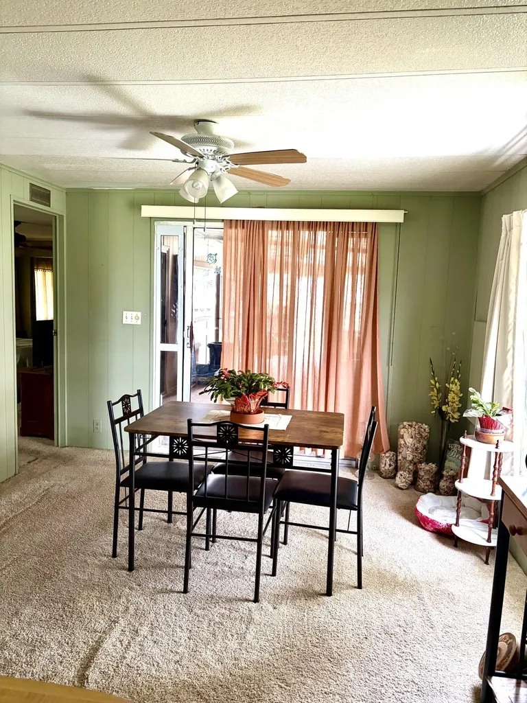 129 E Caribbean Port St Lucie FL 34952