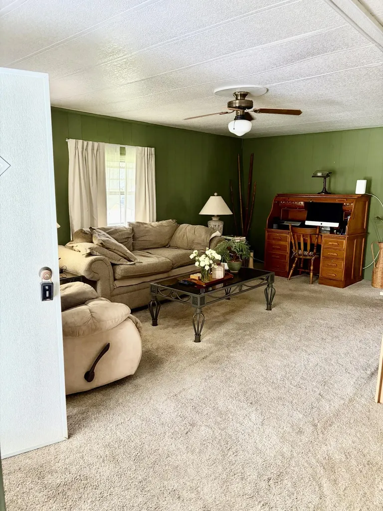 129 E Caribbean Port St Lucie FL 34952