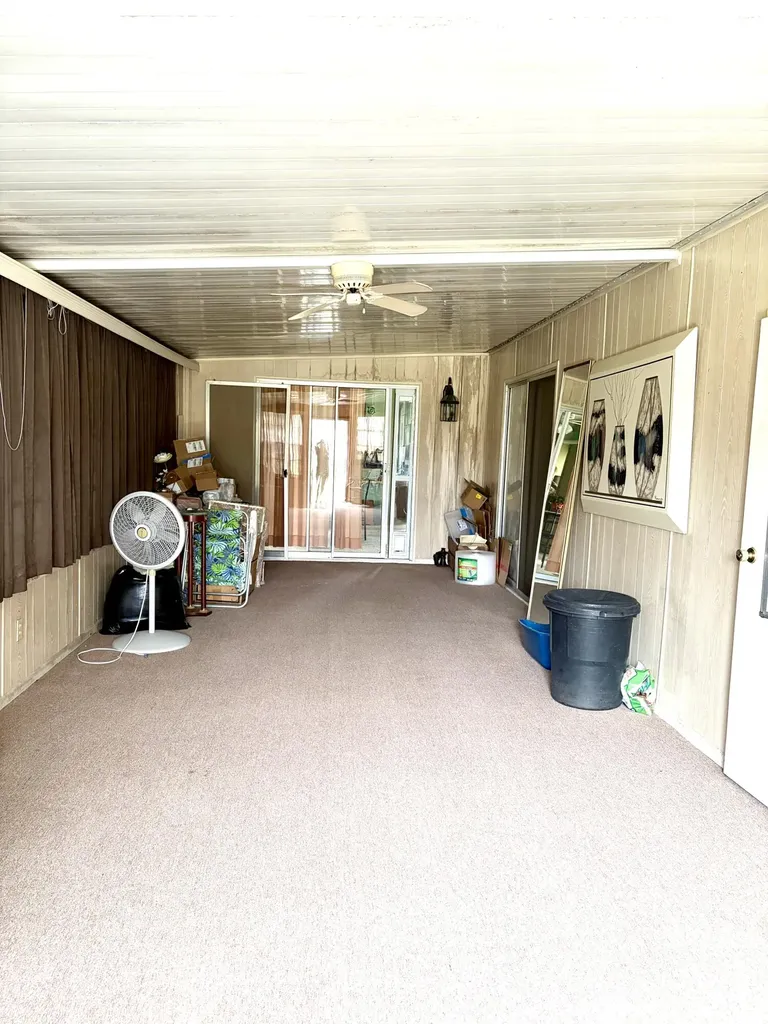 129 E Caribbean Port St Lucie FL 34952