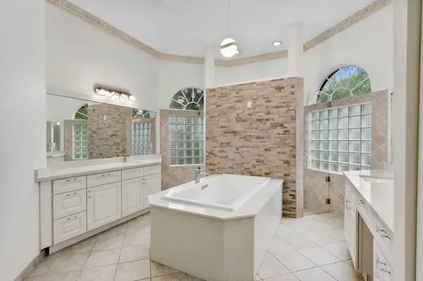 6135 NW 88th Avenue Parkland FL 33067