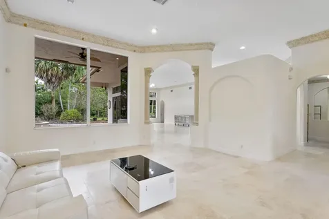 6135 NW 88th Avenue Parkland FL 33067