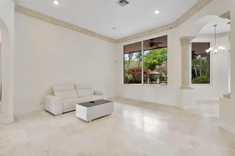 6135 NW 88th Avenue Parkland FL 33067