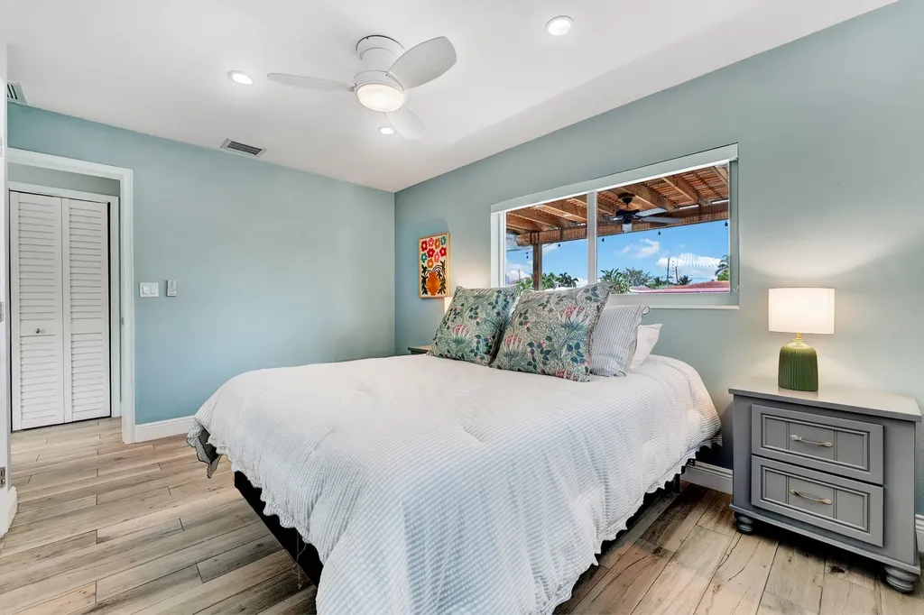 2291 SE 15th Street Pompano Beach FL 33062