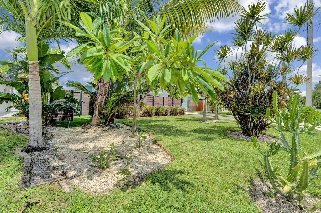 2291 SE 15th Street Pompano Beach FL 33062