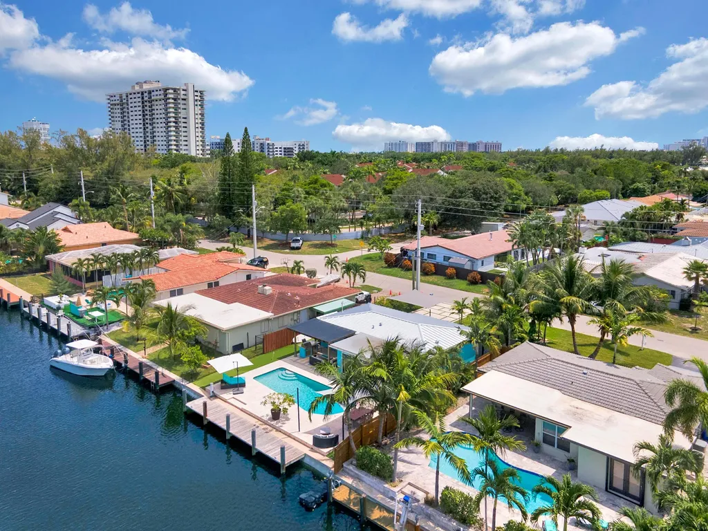 2291 SE 15th Street Pompano Beach FL 33062