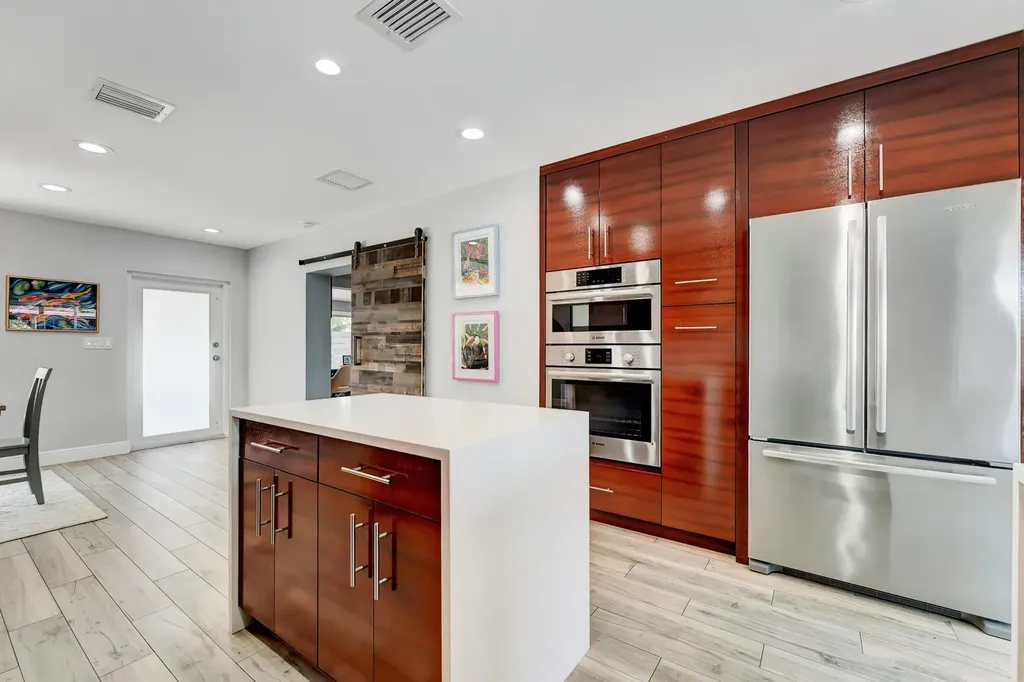 2291 SE 15th Street Pompano Beach FL 33062