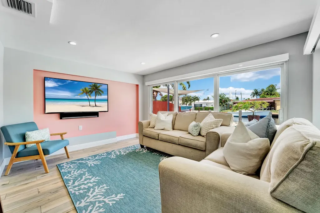 2291 SE 15th Street Pompano Beach FL 33062